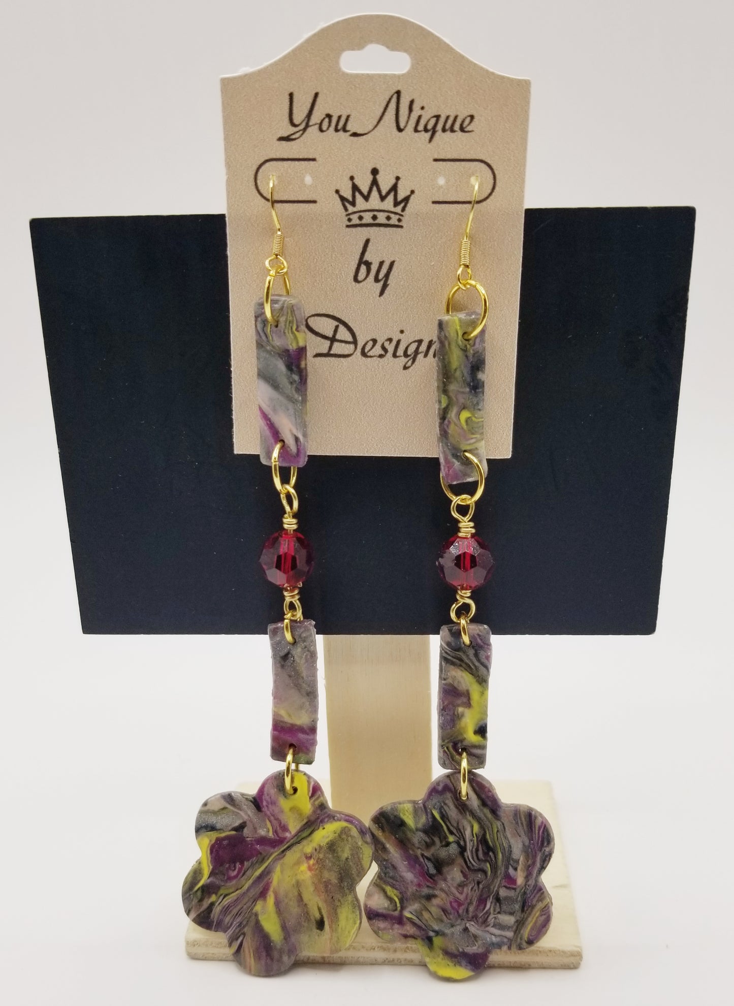 Color Contrast Dangle Earrings