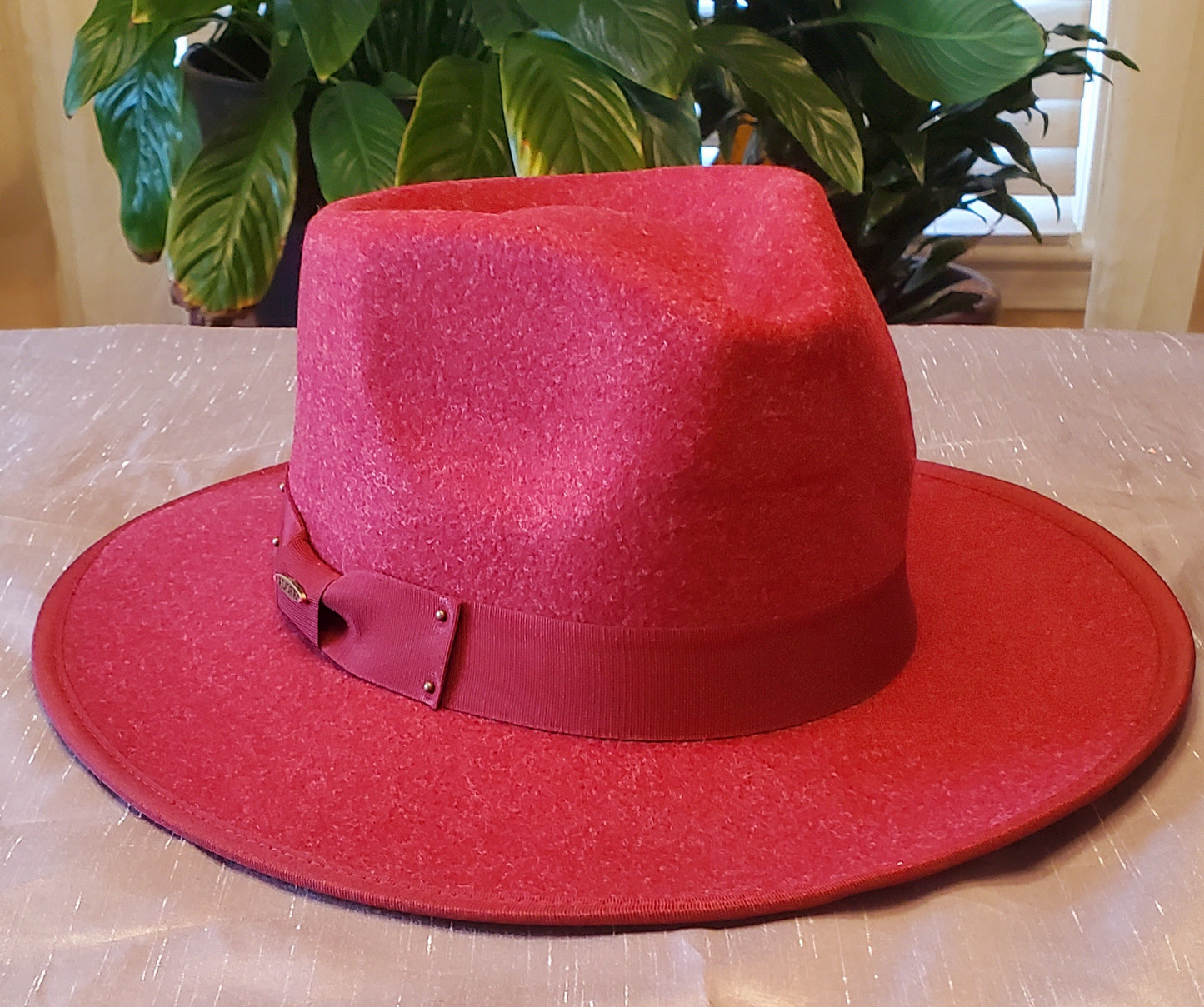 Red Felt Men's Safari, Brim 3"