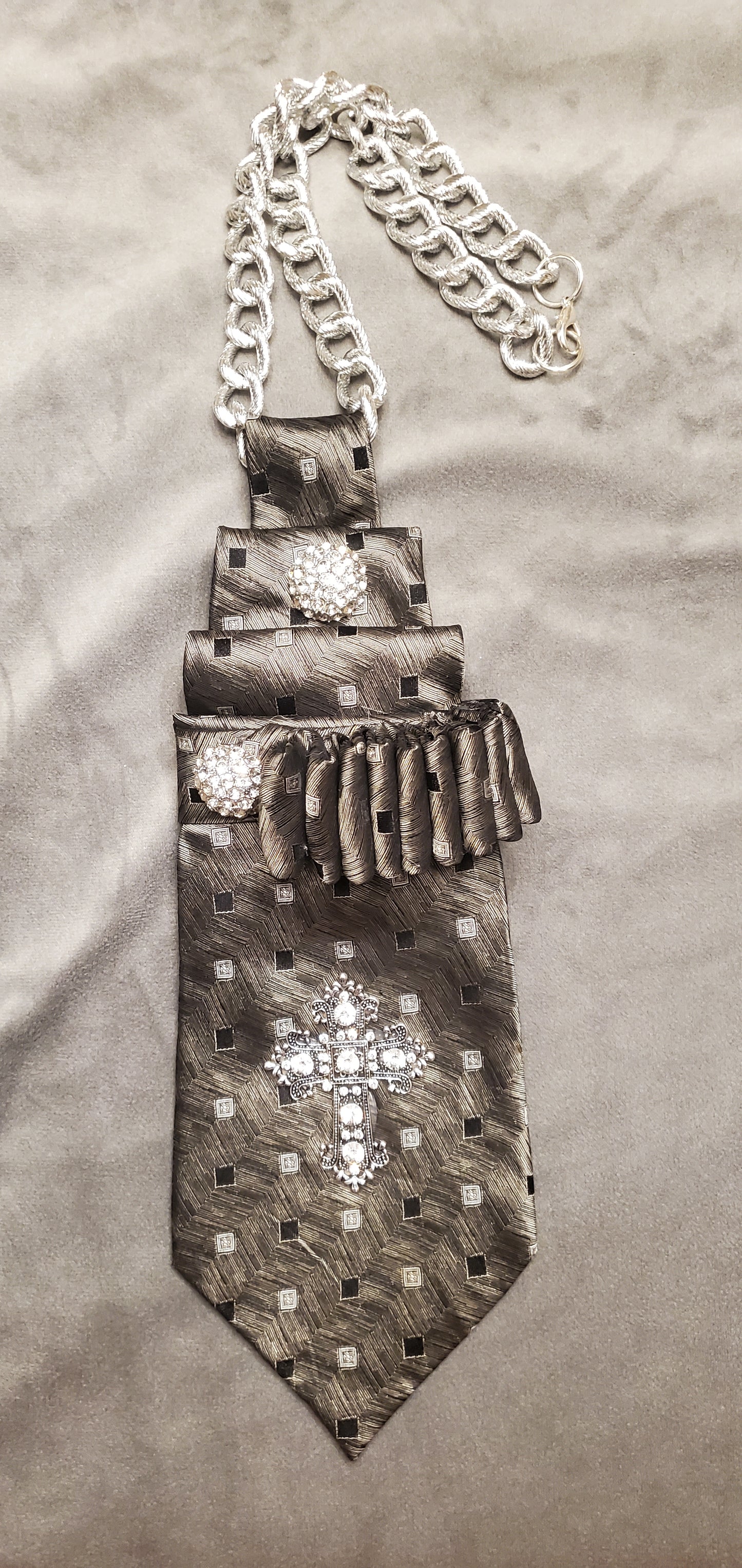Essence of Grace Necktie Necklace
