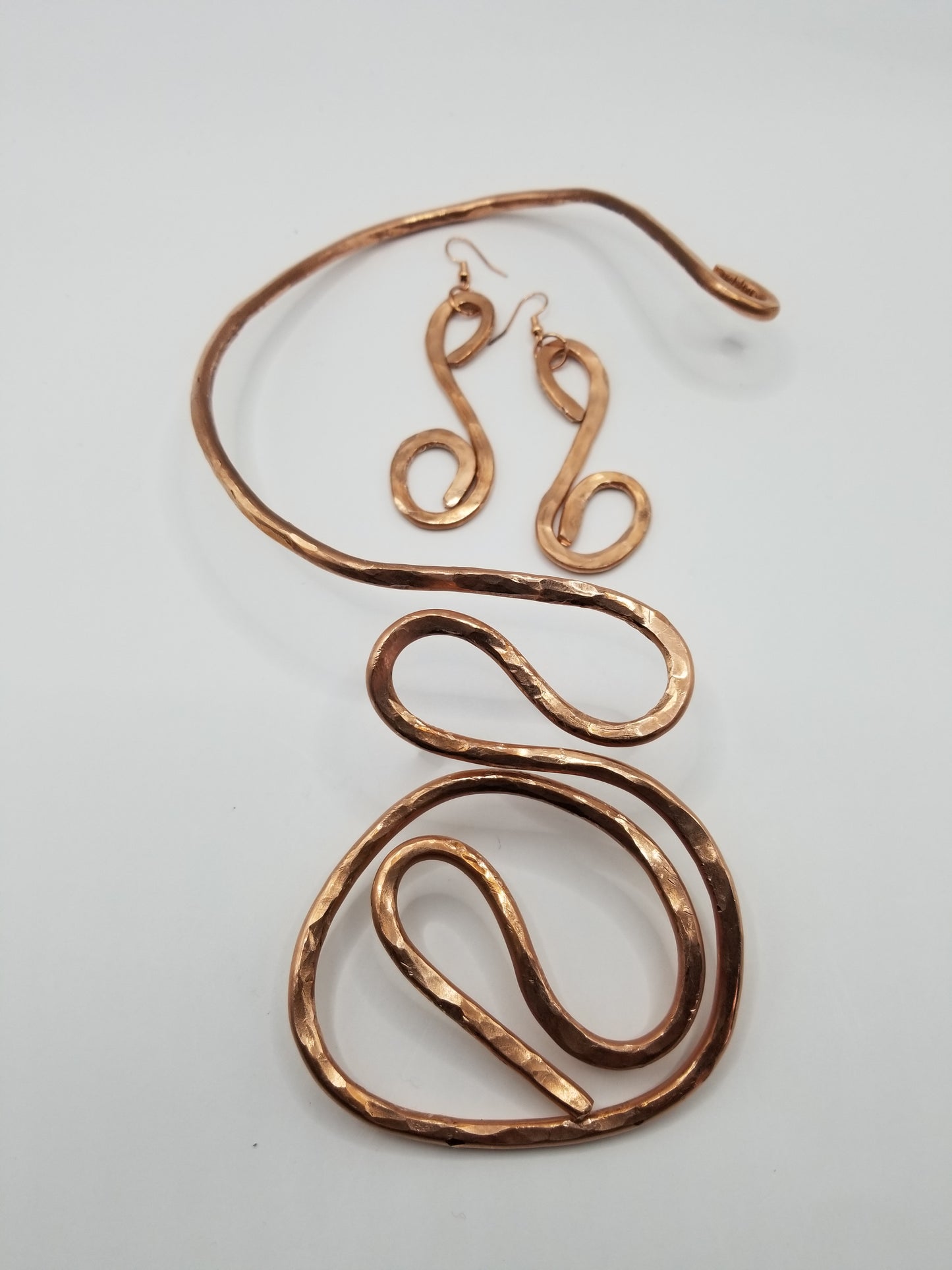 Solid Elegance Copper Neck-Wrap