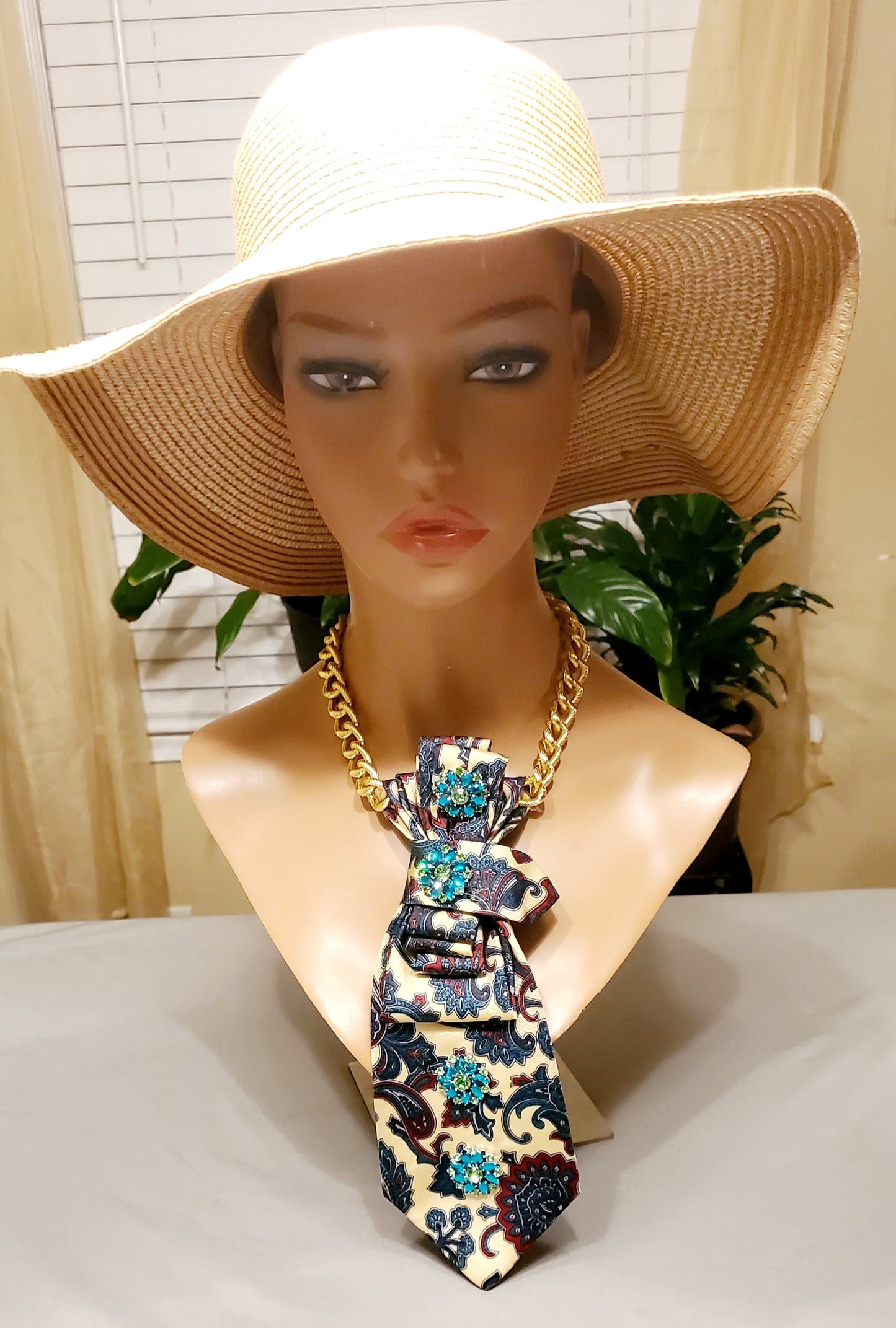 Persian Boteh Necktie Necklace